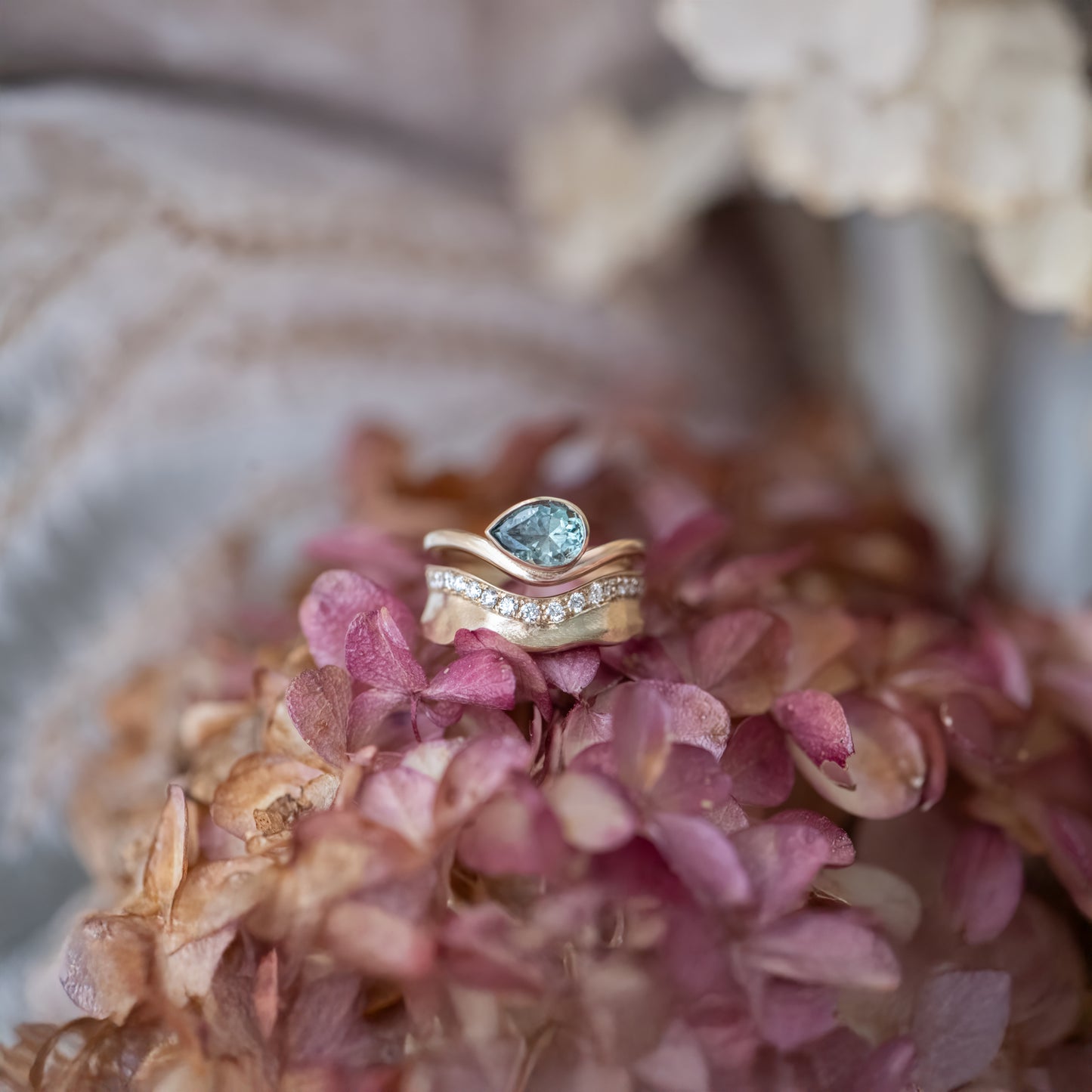1.68ct Sapphire Adrift Escarpment Diamonds 0.36cttw