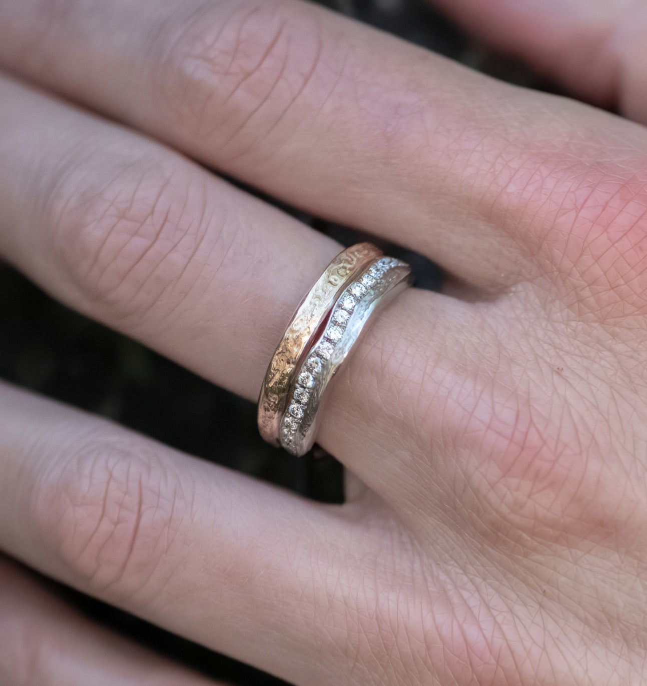 14k Riven Escarpment Shoreline Diamonds