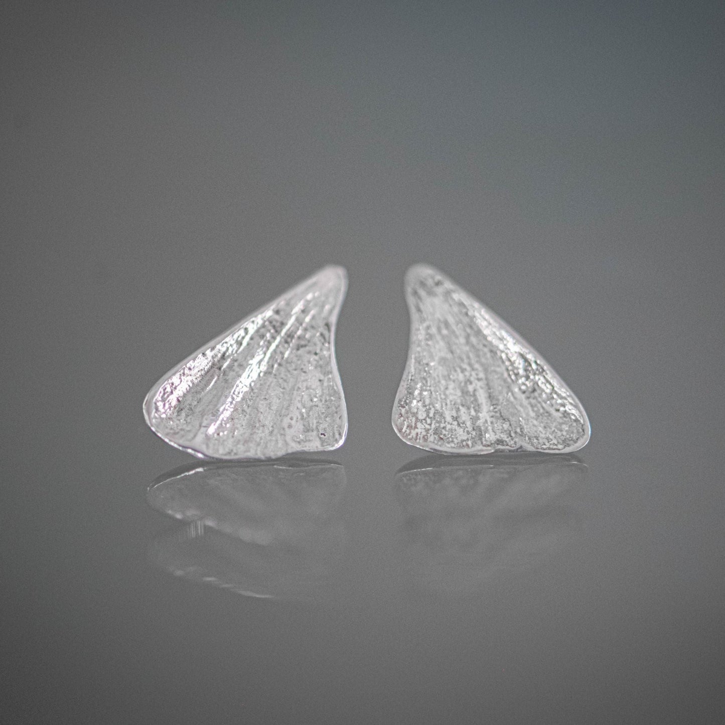 Ginkgo Studs