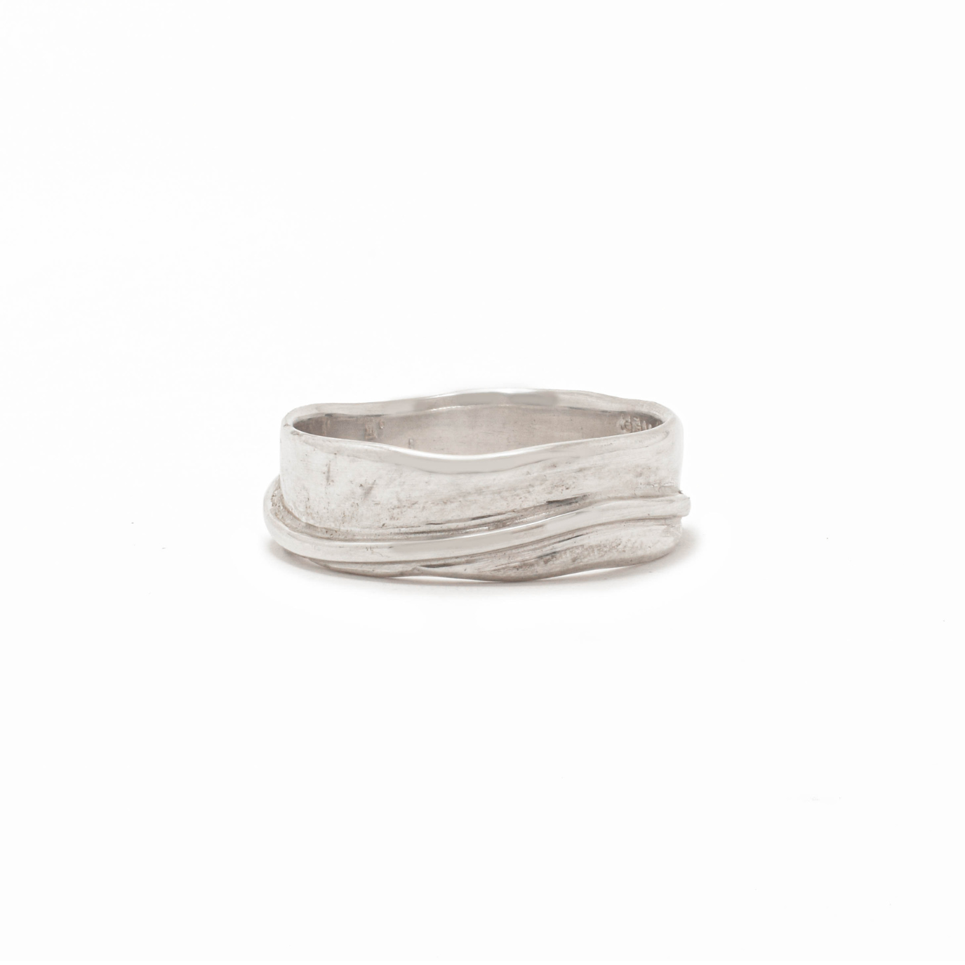 14k Classic Escarpment Ring