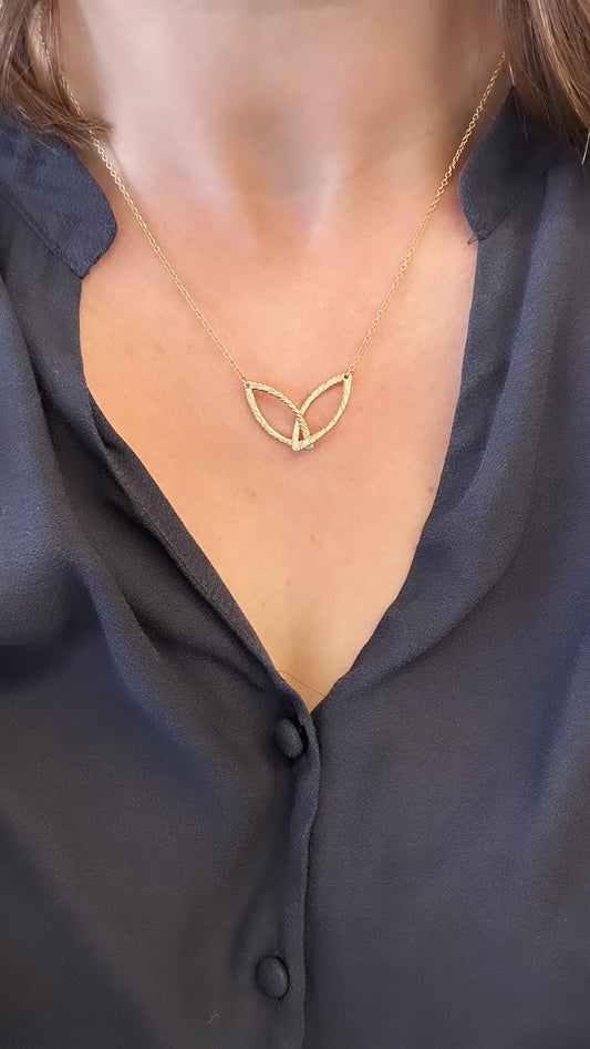 Gold Feathered Marquise Link Necklace