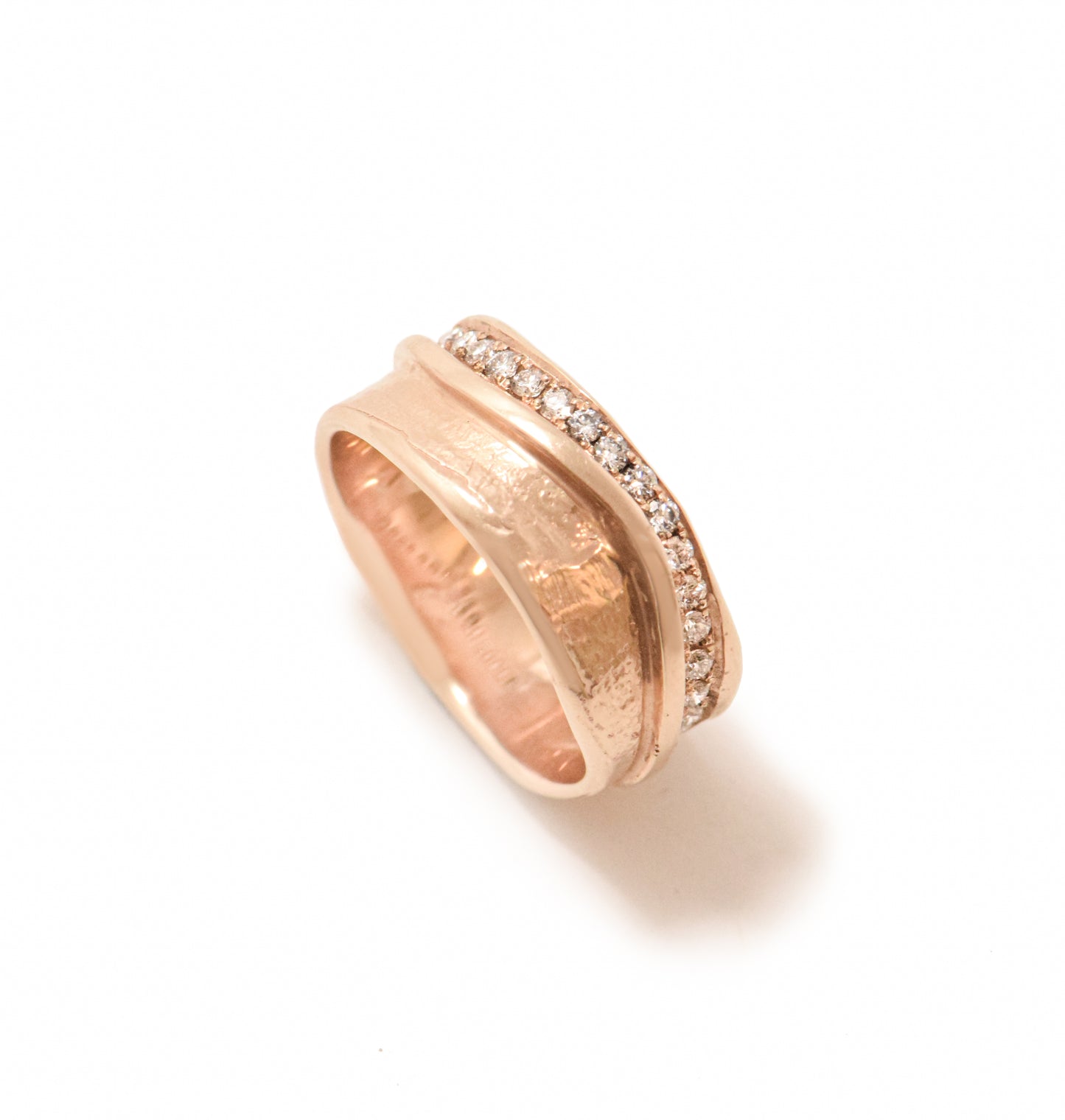 Escarpment featuring a Shoreline of Diamonds