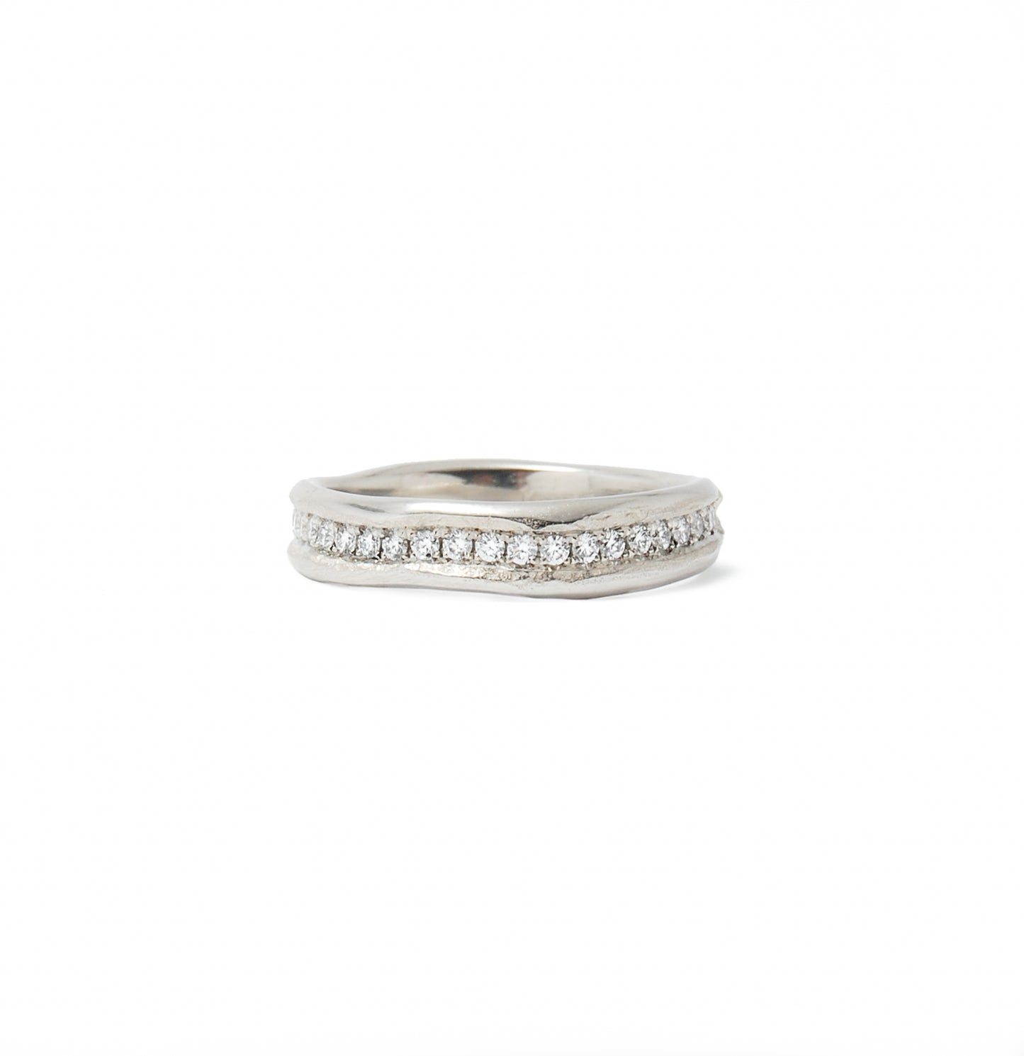 White Gold Diamond Shoreline Band