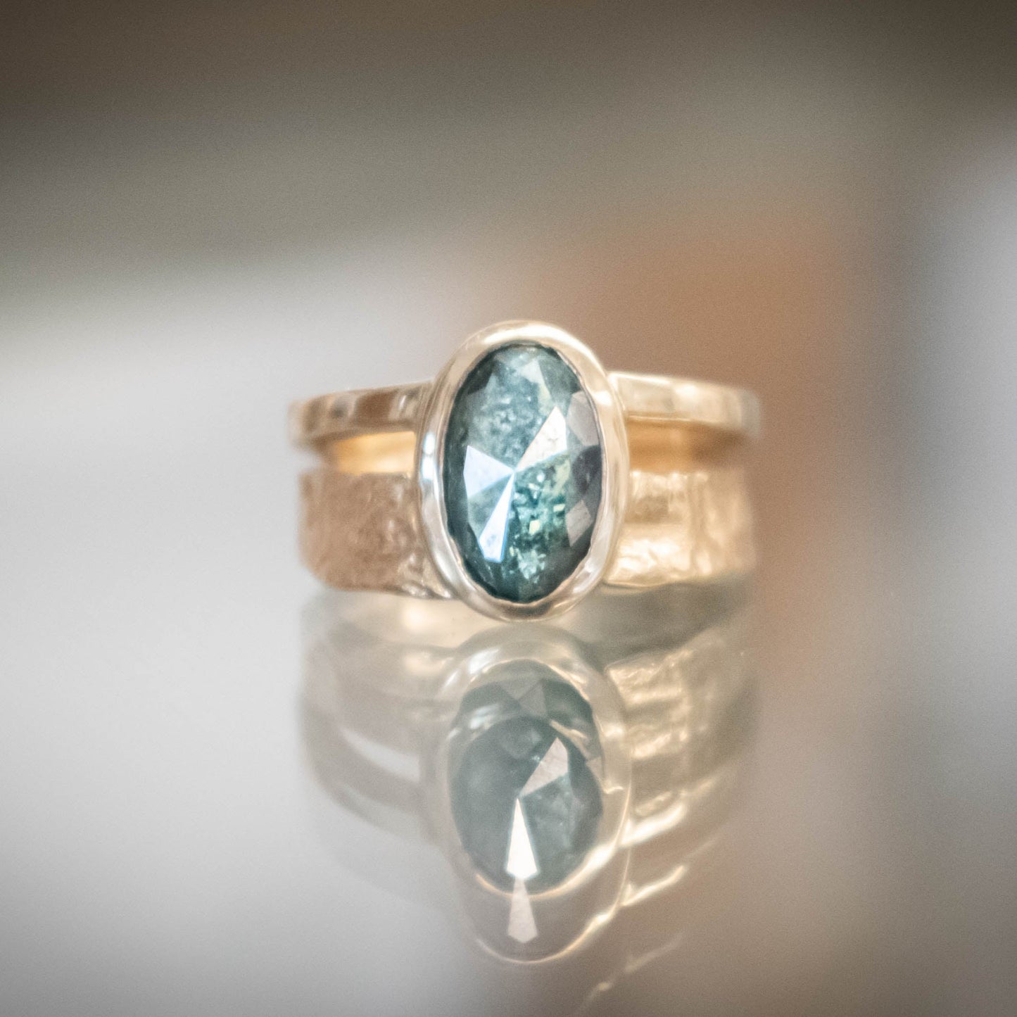 Escarpment Solitaire featuring a Diamond