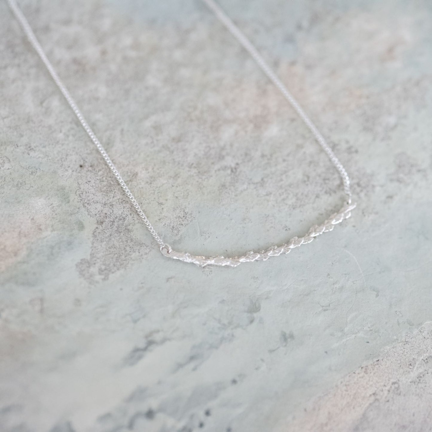 Cedar Bar Necklace Silver