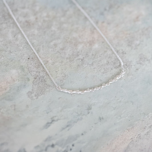 Cedar Bar Necklace Silver