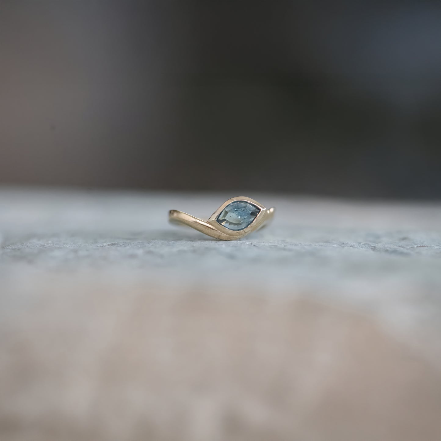 Adrift Ring 1.10ct Sapphire