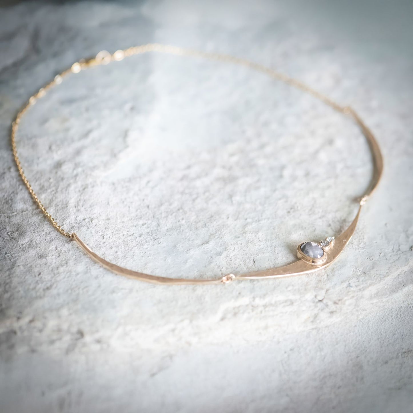 Shoeline Collar + Diamond