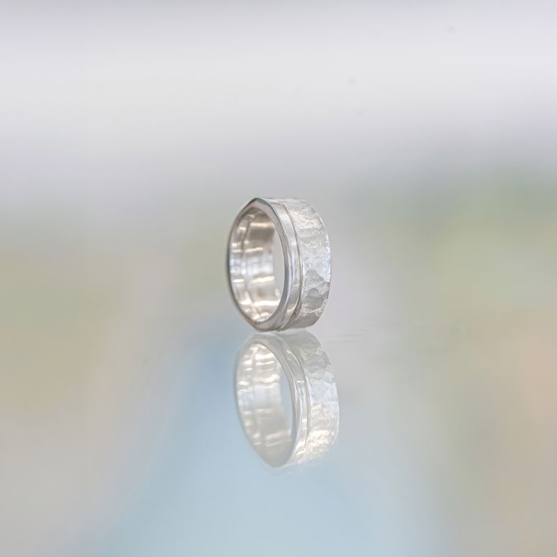 Silver Riven Escarpment
