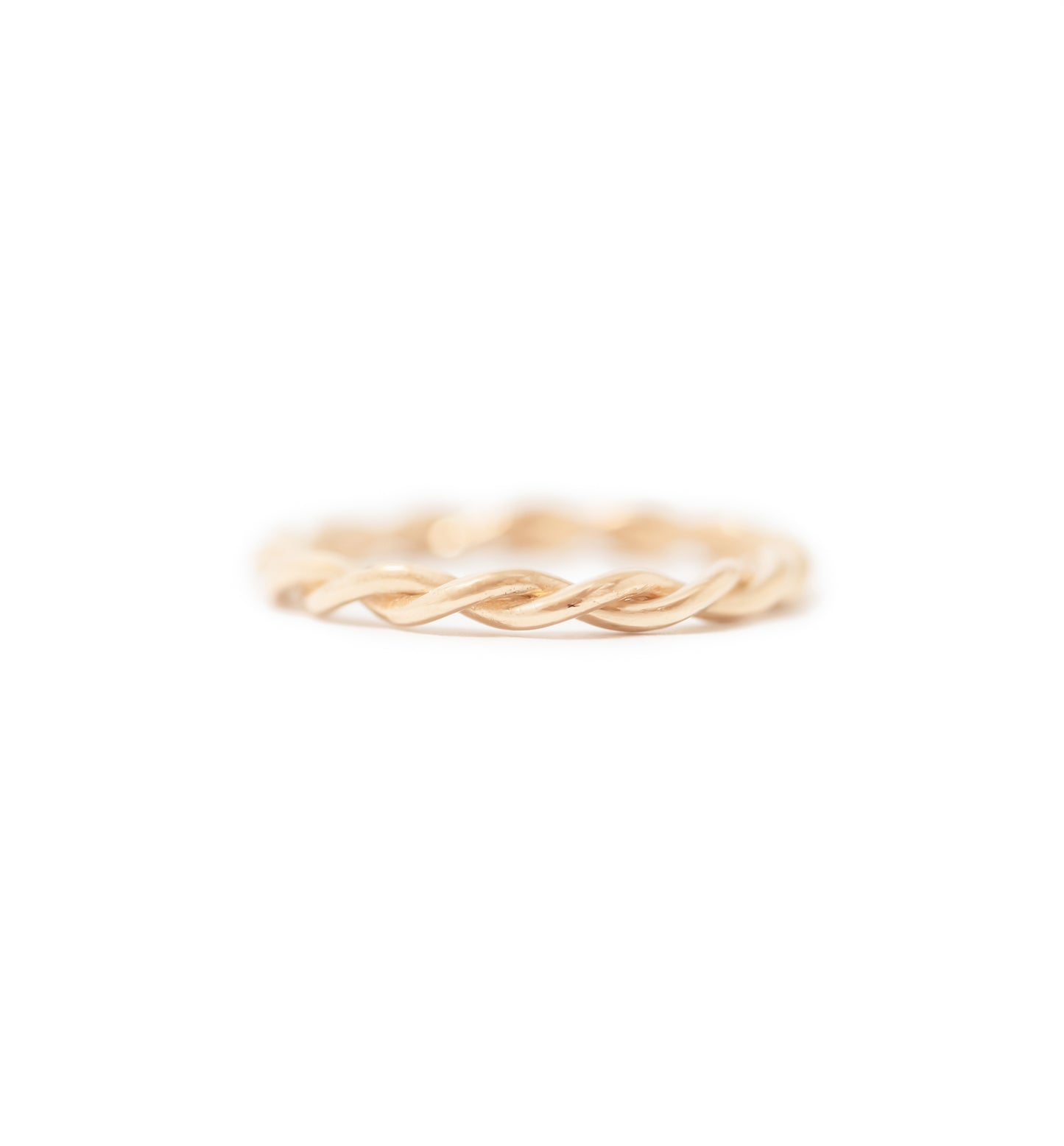 Twisted Stackable 14k
