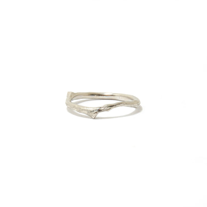 Twig Stackable Ring 14k