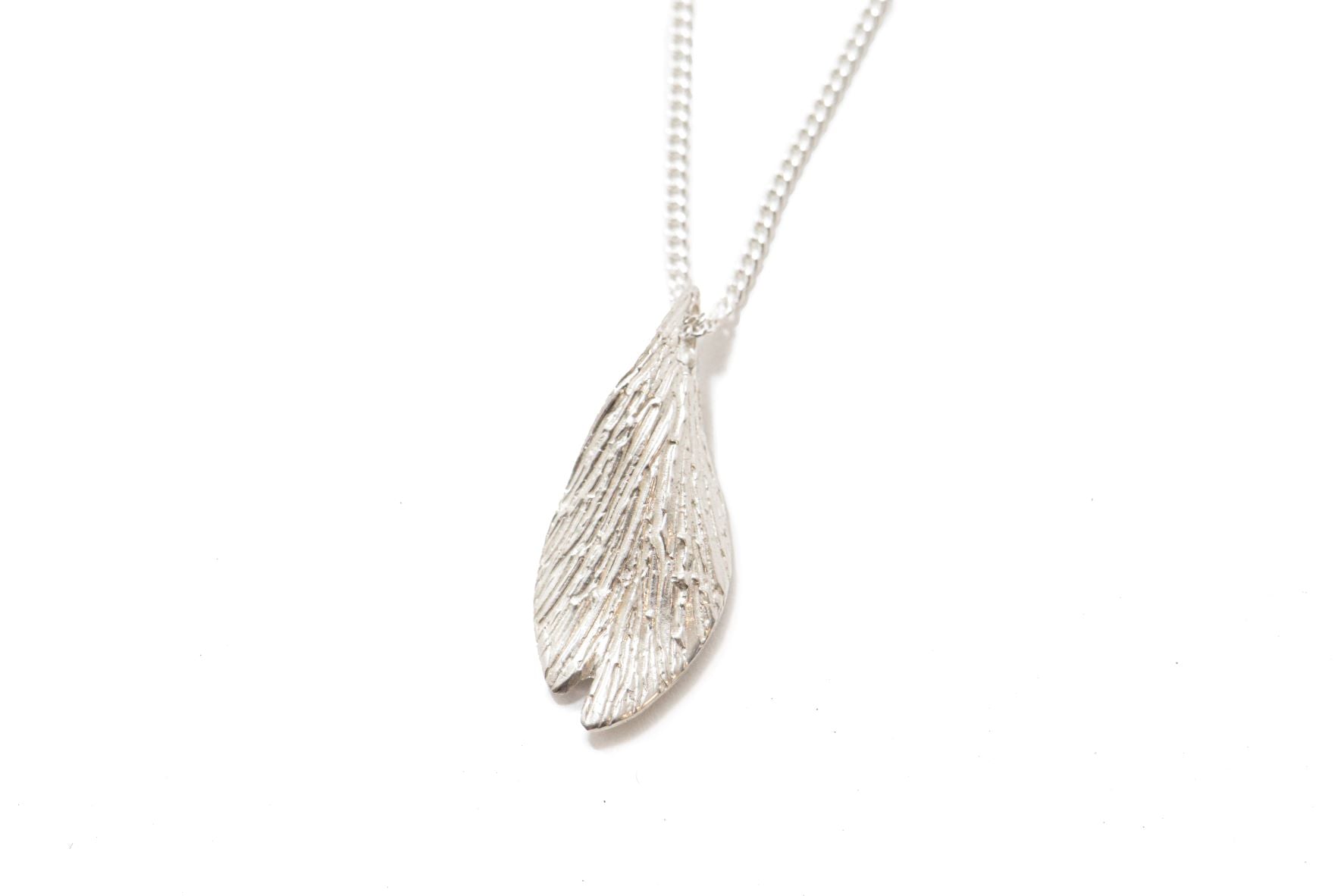 Twisted Dew Drop Pendant - silver
